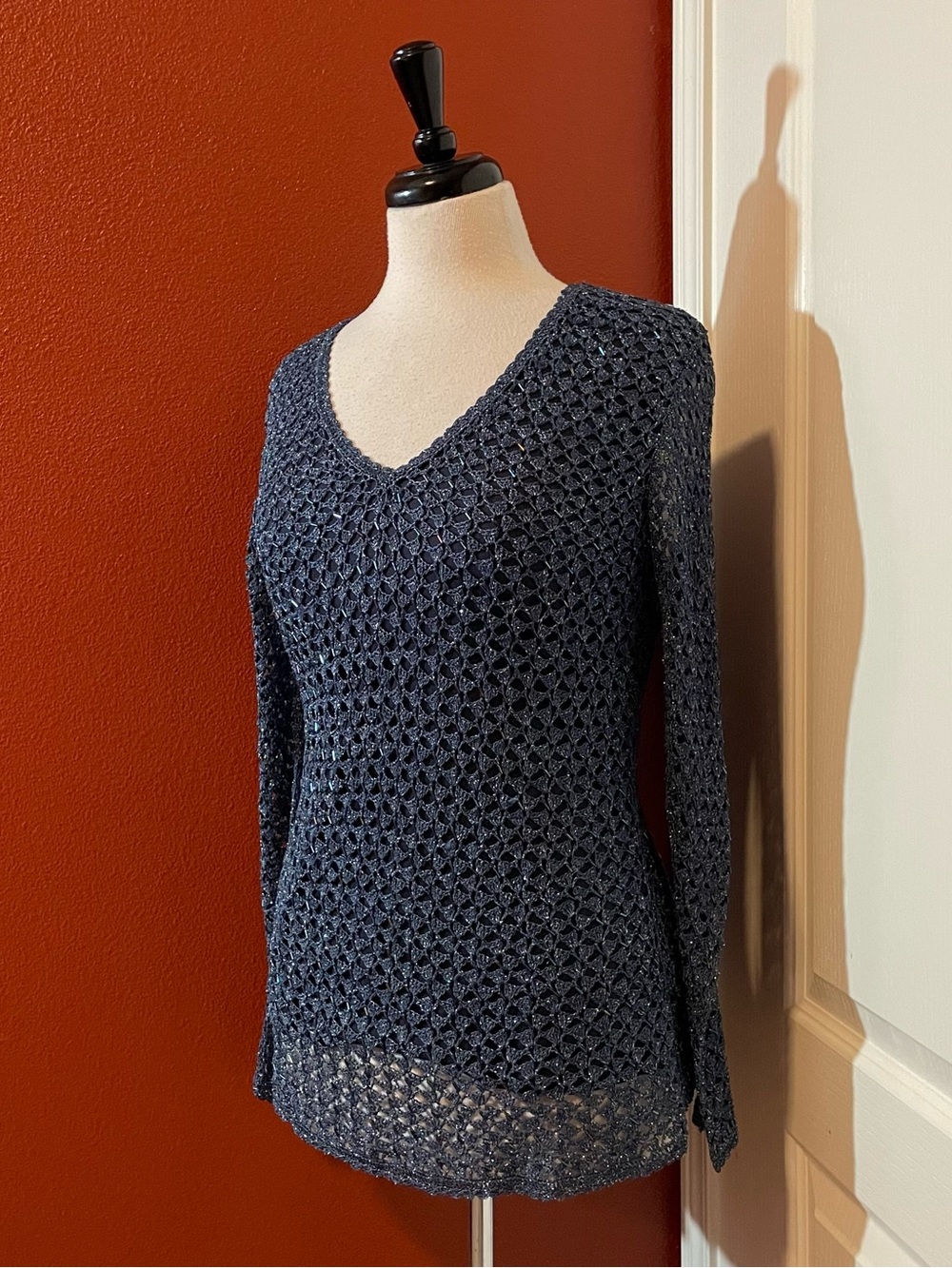 Basix II Women’s Vintage Hand Sequined Shimmer Sheer Open Weave Chainmail Top‎